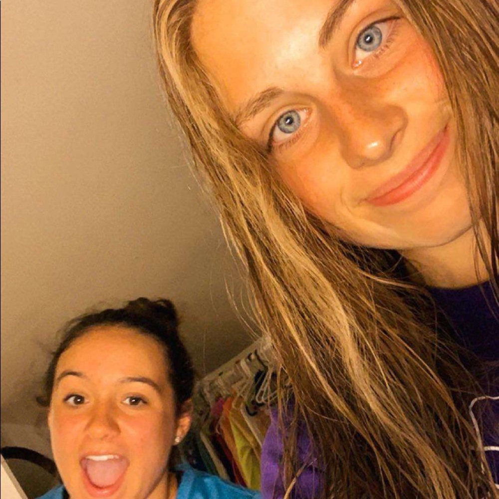 Meet your Posher, Brie